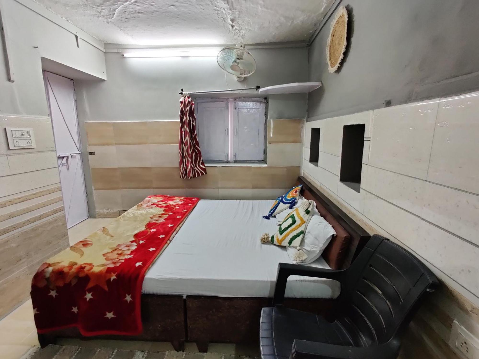 Varah Square Guest House プシュカル 部屋 写真