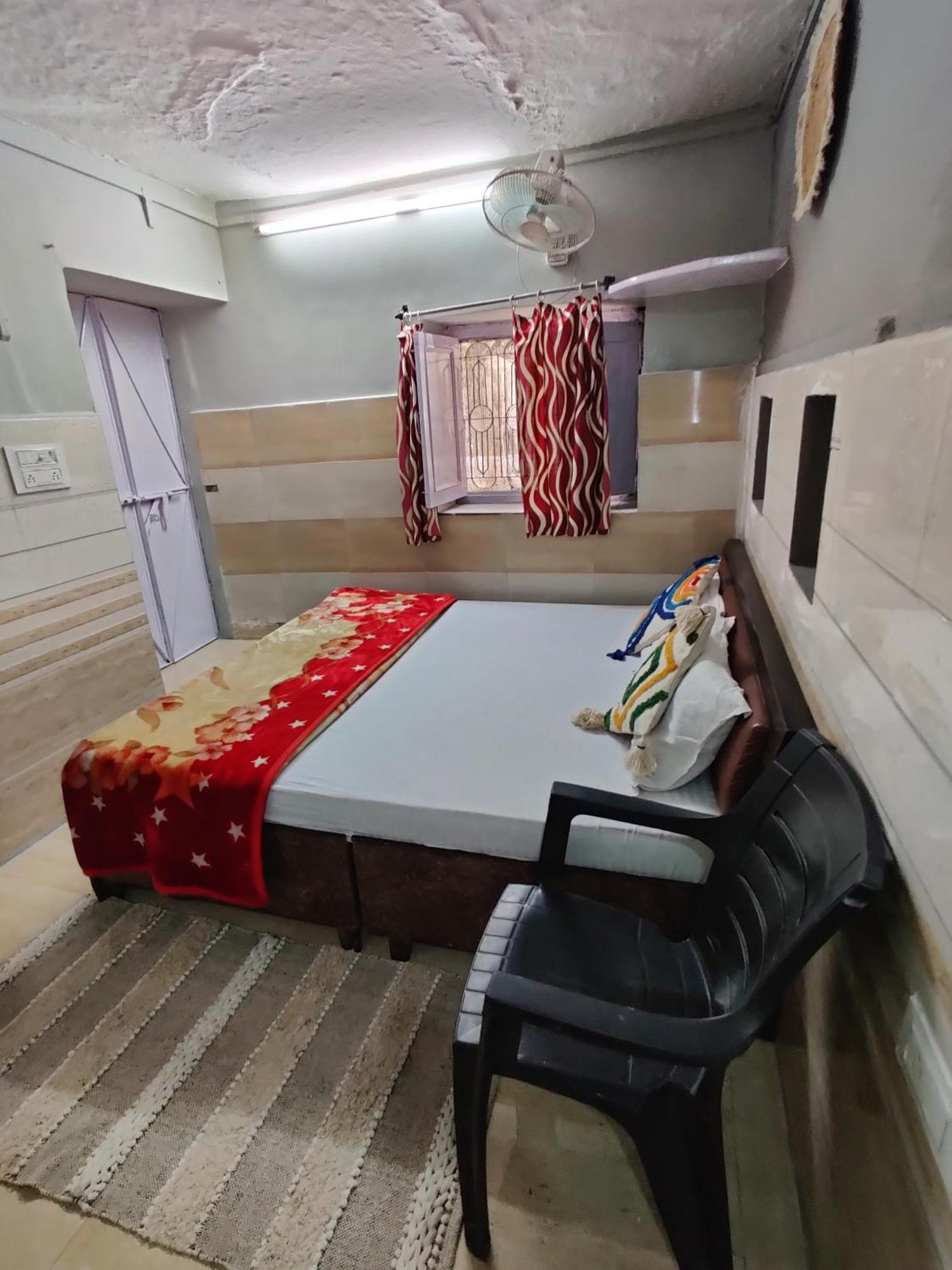 Varah Square Guest House プシュカル 部屋 写真