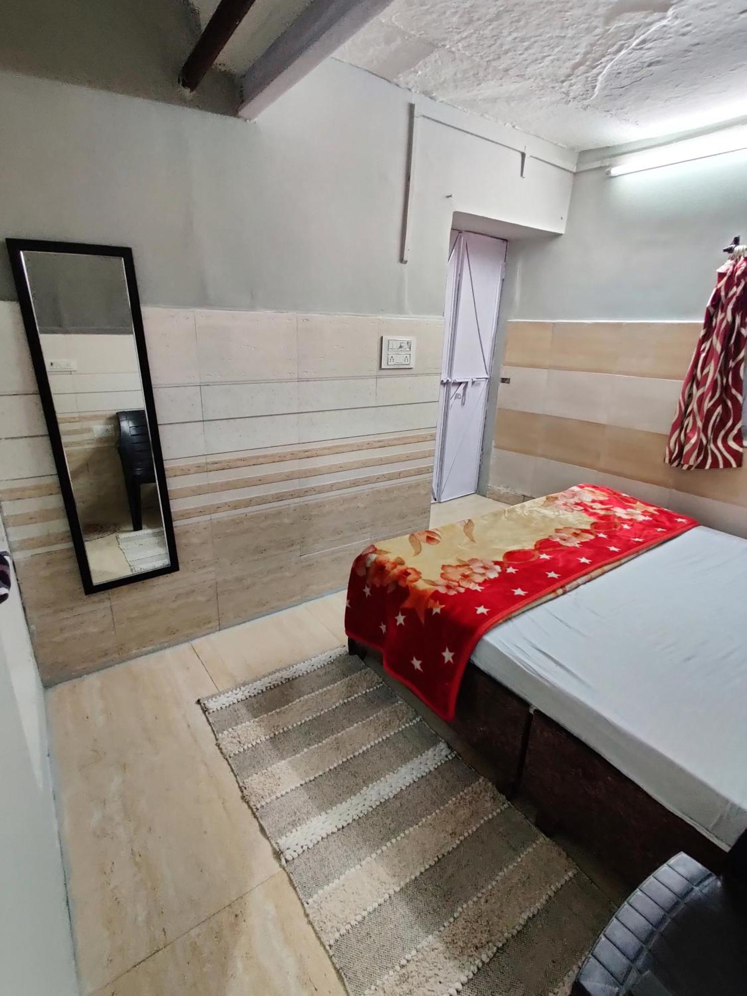 Varah Square Guest House プシュカル 部屋 写真